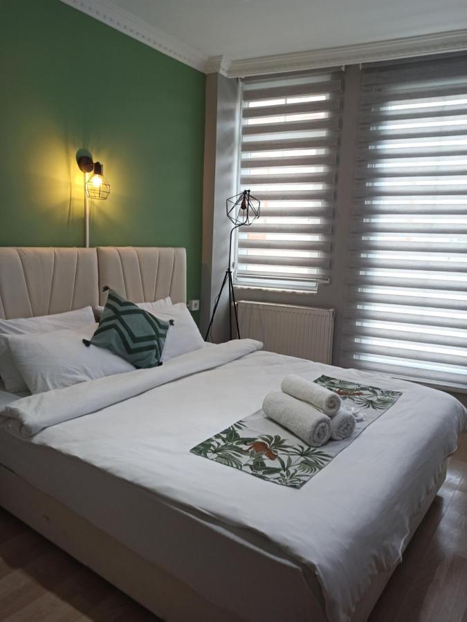 Taxim Starlight Hotel อิสตันบูล ภายนอก รูปภาพ